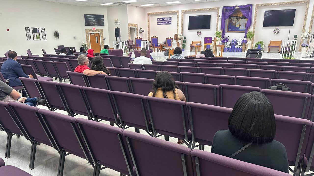 St. Pete residents talk about preventing teen takeovers