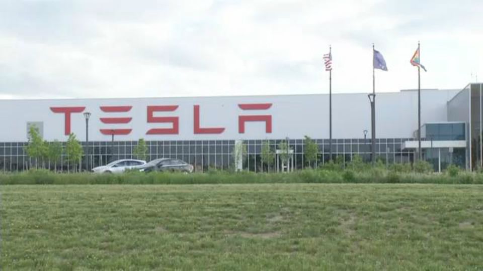 Tesla layoffs don't appear to affect Buffalo factory