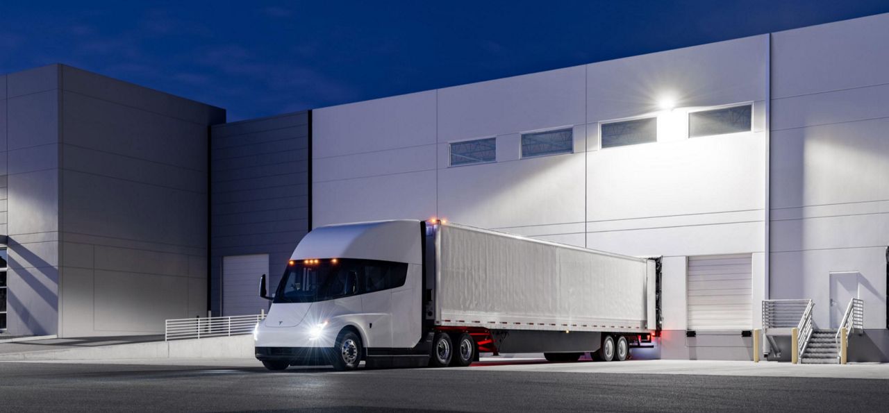 Tesla finally delivered its first electric semi trucks