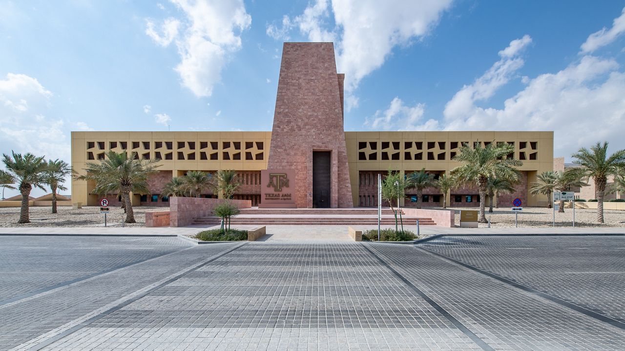 The main entrance of the Texas A&M engineering building in Qatar. (Credit: Texas A&M at Qatar)