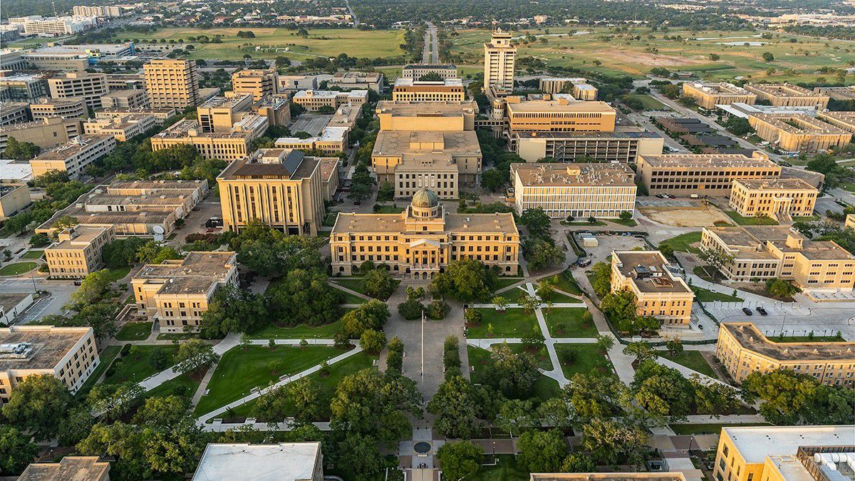 Texas A&M campus. (Texas A&M University Division of Marketing & Communications)