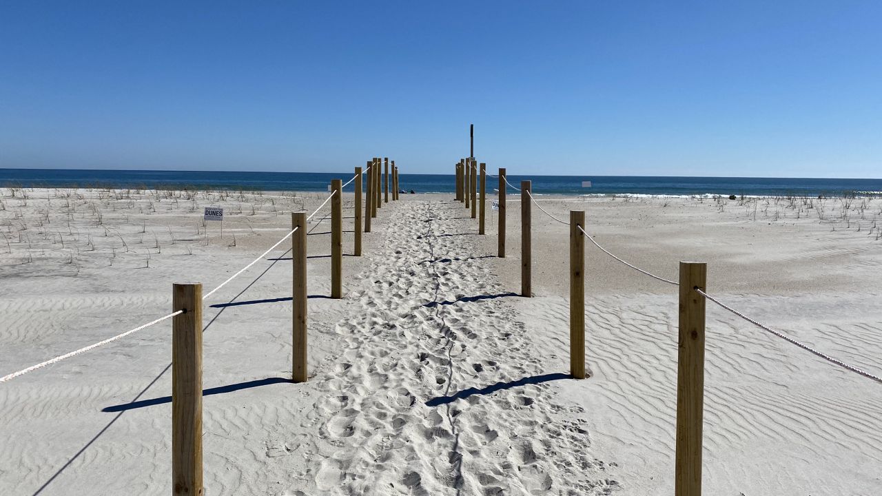 Another 'King Tide' brings erosion concerns at Topsail Beach