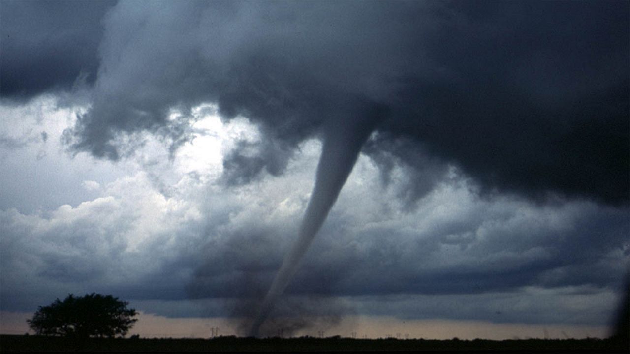 A history of lateseason tornadoes in New York City