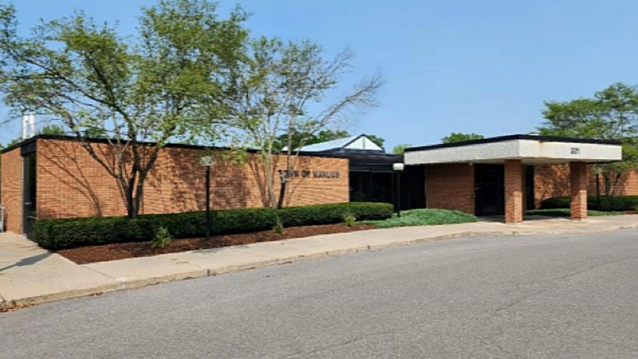 town of manlius town hall seen in daytime