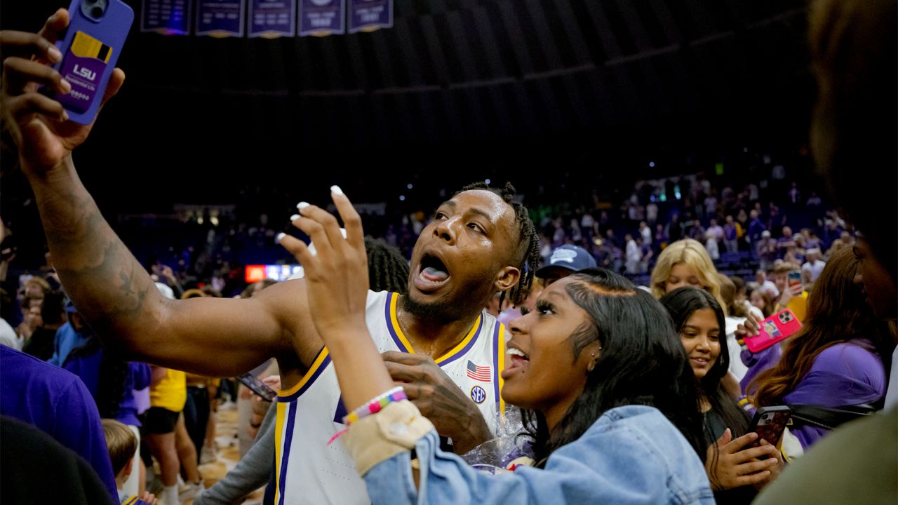 LSU fined for storming court after victory over Kentucky