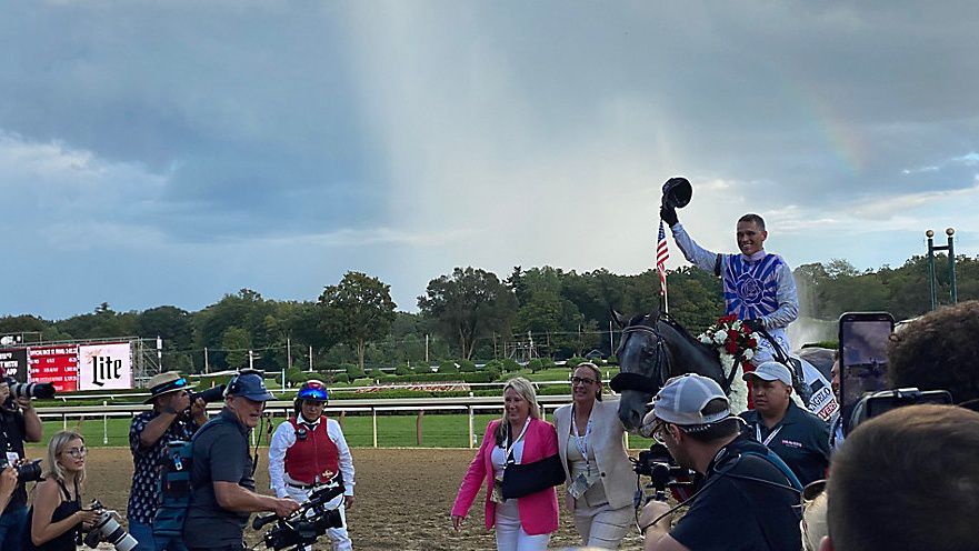 horse at saratoga