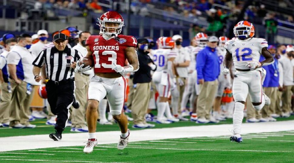 Gators Rattled Oklahoma Routs Florida in Cotton Bowl