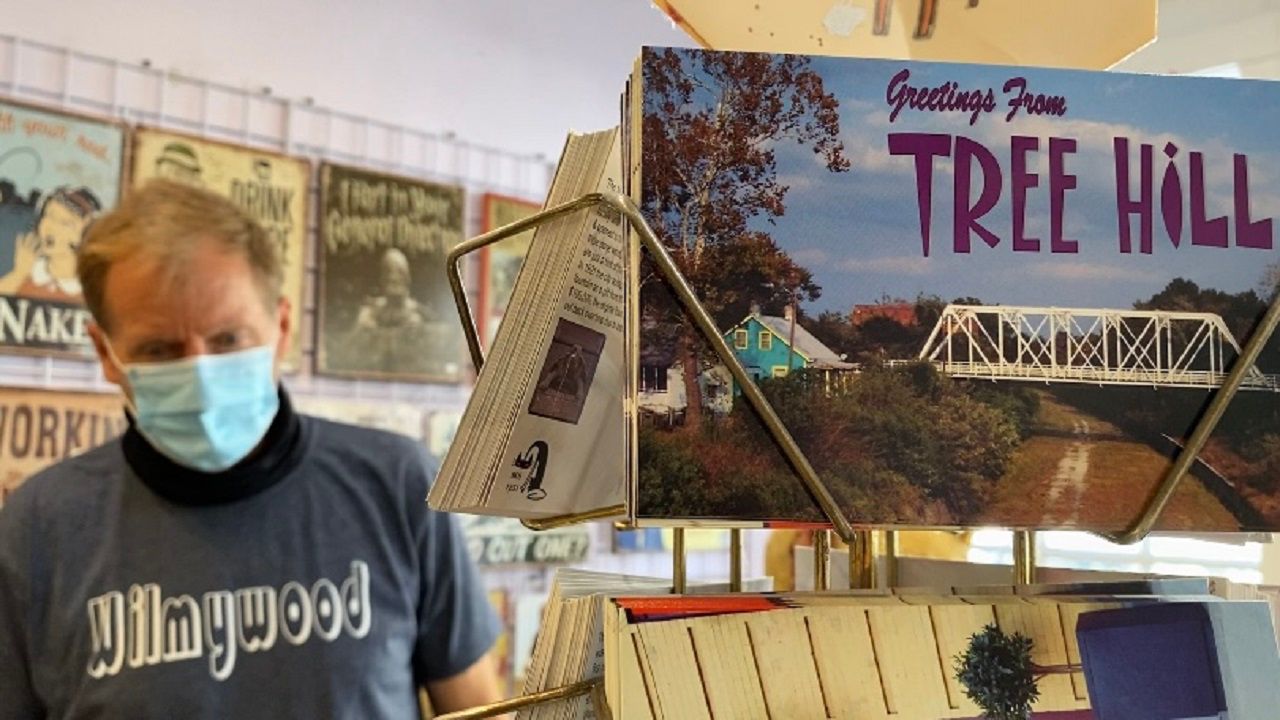 Tree Hill postcard