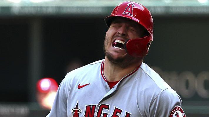 Mike Trout nearly hit by pitch in Team USA friendly against LA Angels