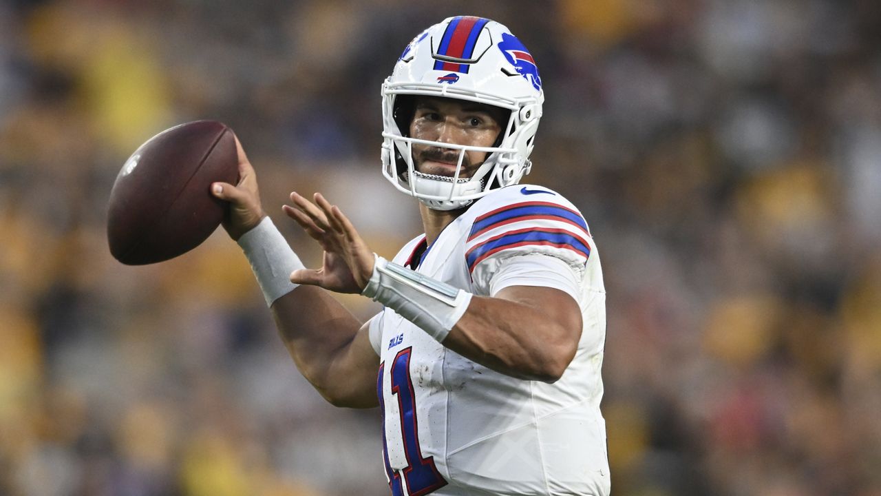 Buffalo Bills quarterback Mitchell Trubisky (11) looks to throw a pass during the first half of an NFL preseason football game against the Pittsburgh Steelers, Saturday, Aug. 17, 2024, in Pittsburgh. (AP Photo/David Dermer)