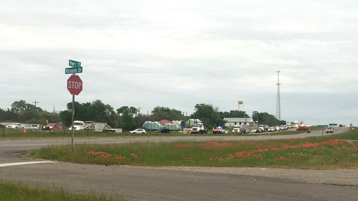 Photo of traffic backed up on Highway 71 (Spectrum News)