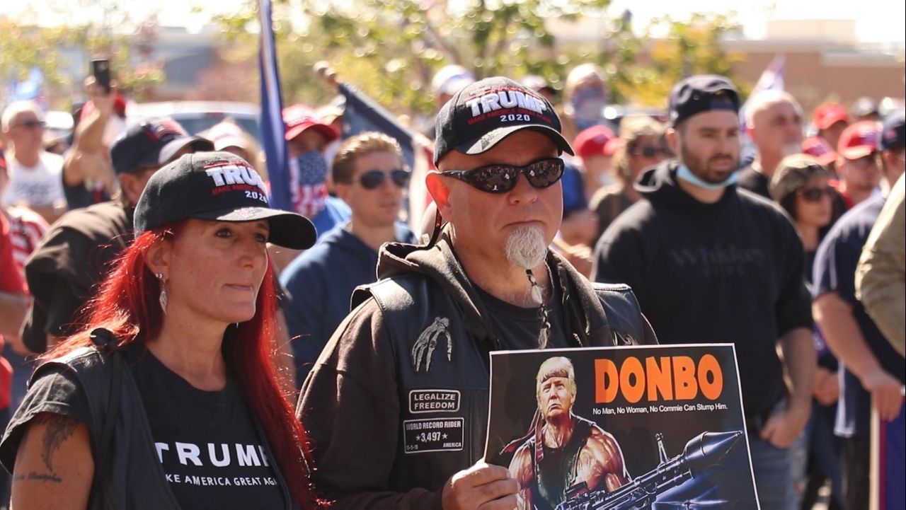 Hundreds Rally for President Trump on Staten Island