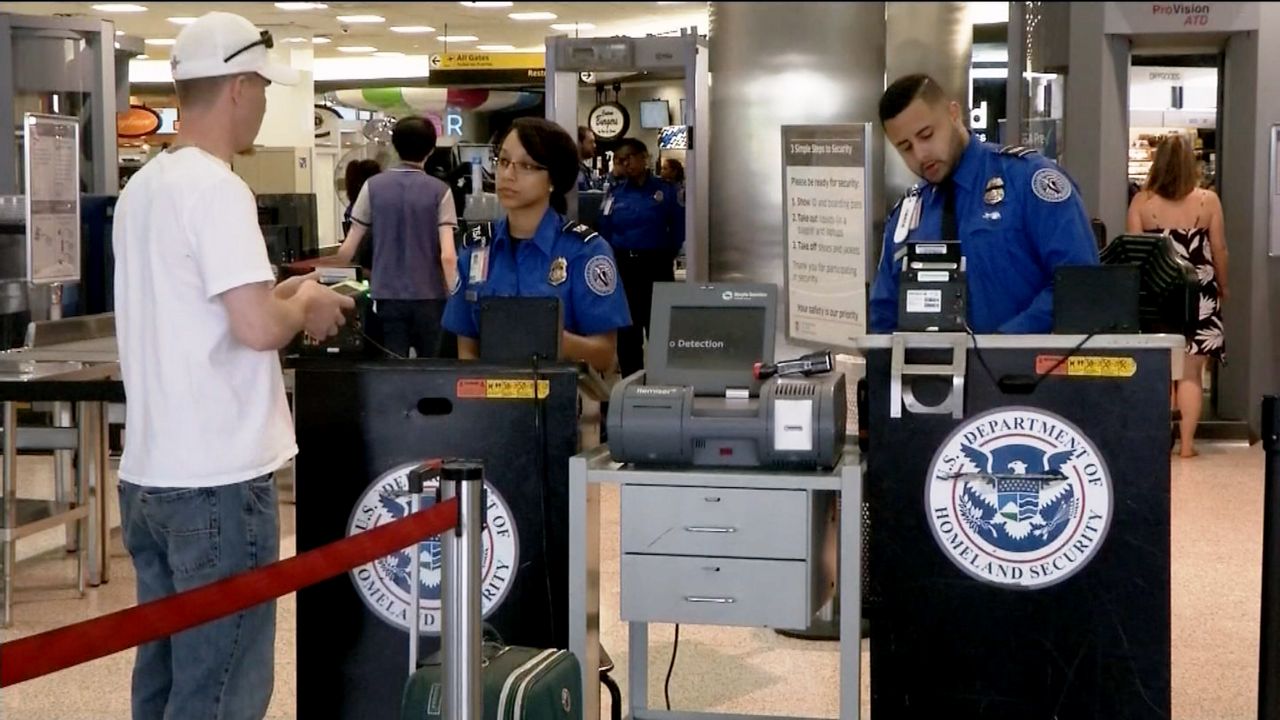 TSA Employee Shortage Under Government Shutdown