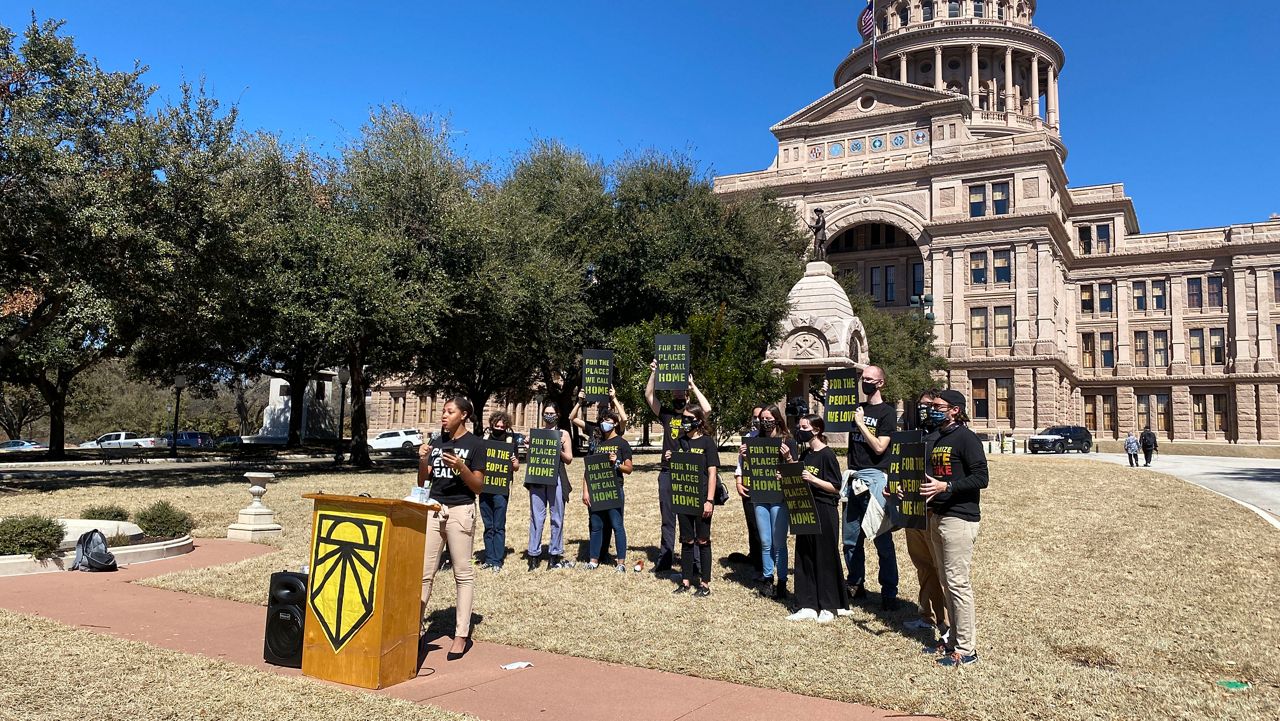 Activists Push For Policies to Address Climate Change At Texas Capitol - Spectrum News
