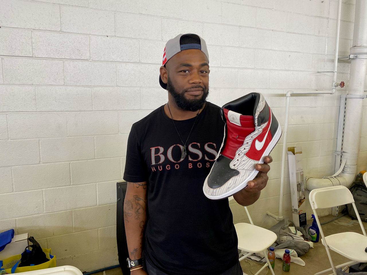 Sneaker Con returns, thousands flock to Dallas Market Hal