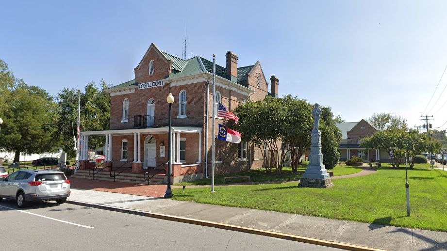 A Confederate monument placed outside the courthouse in Tyrrell County is being challenged in a lawsuit filed Tuesday, May 21. (Google Maps)