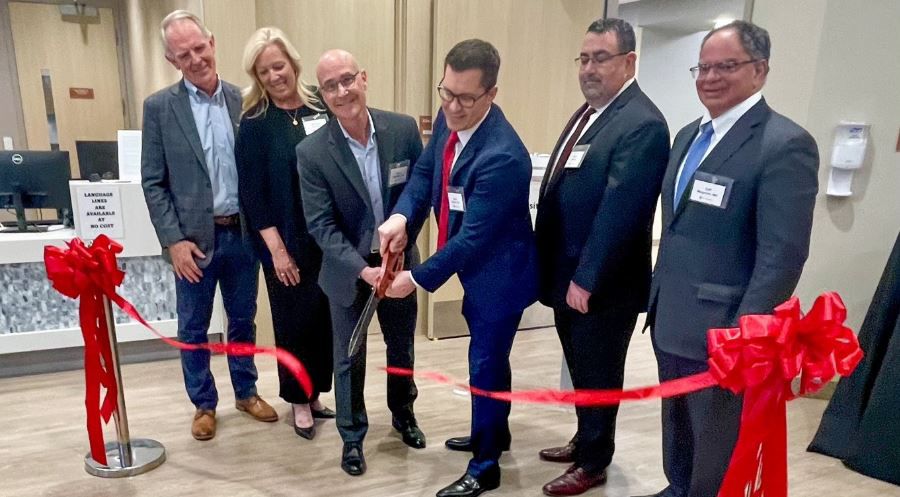 Officials cut the ribbon at the opening of the Amherst Beaver Creek Surgery Center. (Photo courtesy of University Hospitals)