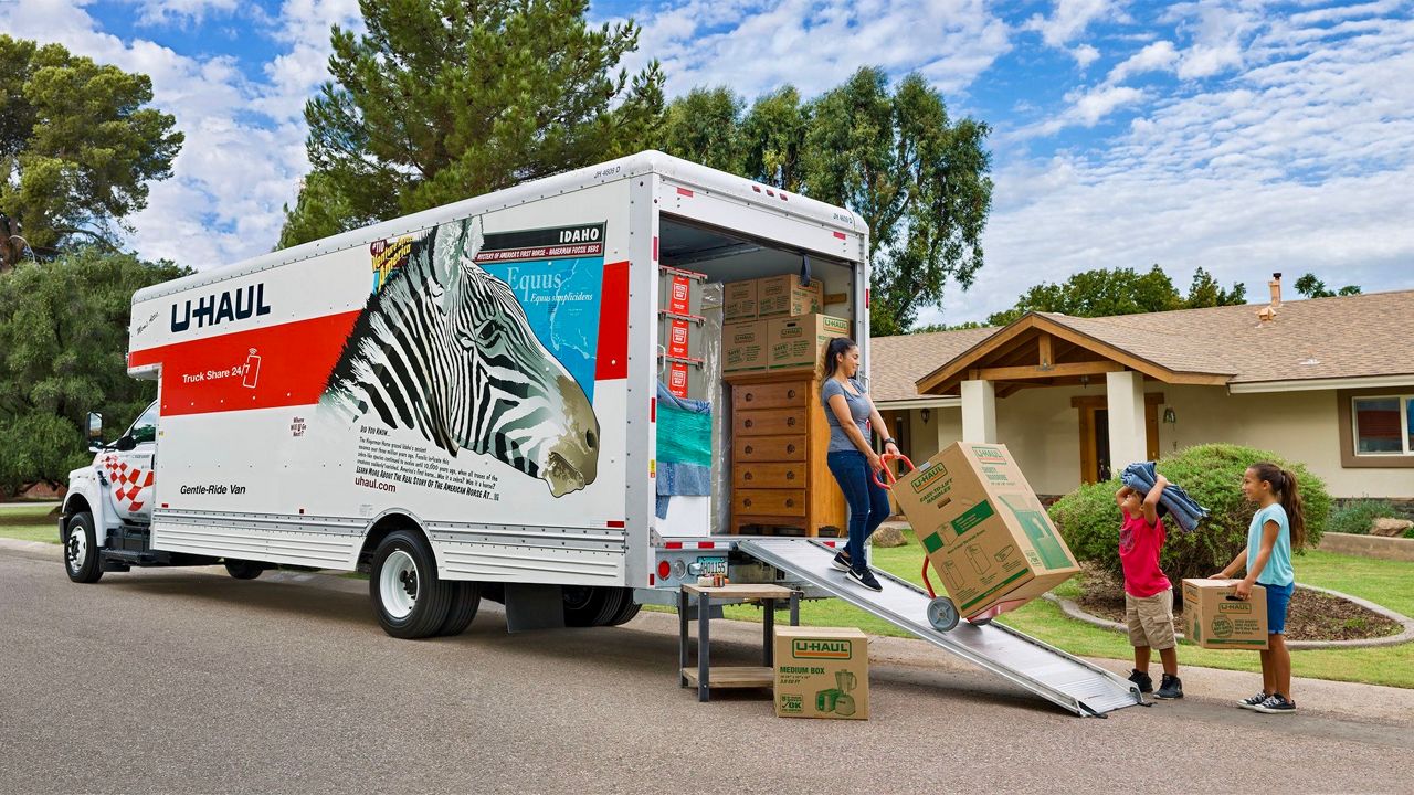 What to Expect When You Move with U-Haul's U-Box