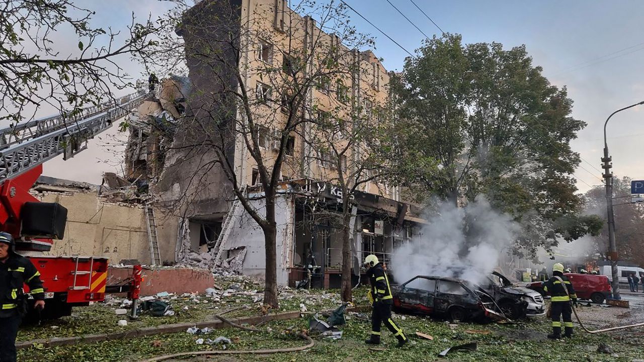 Explosions in Lviv in Western Ukraine Injure at Least 4 - The New