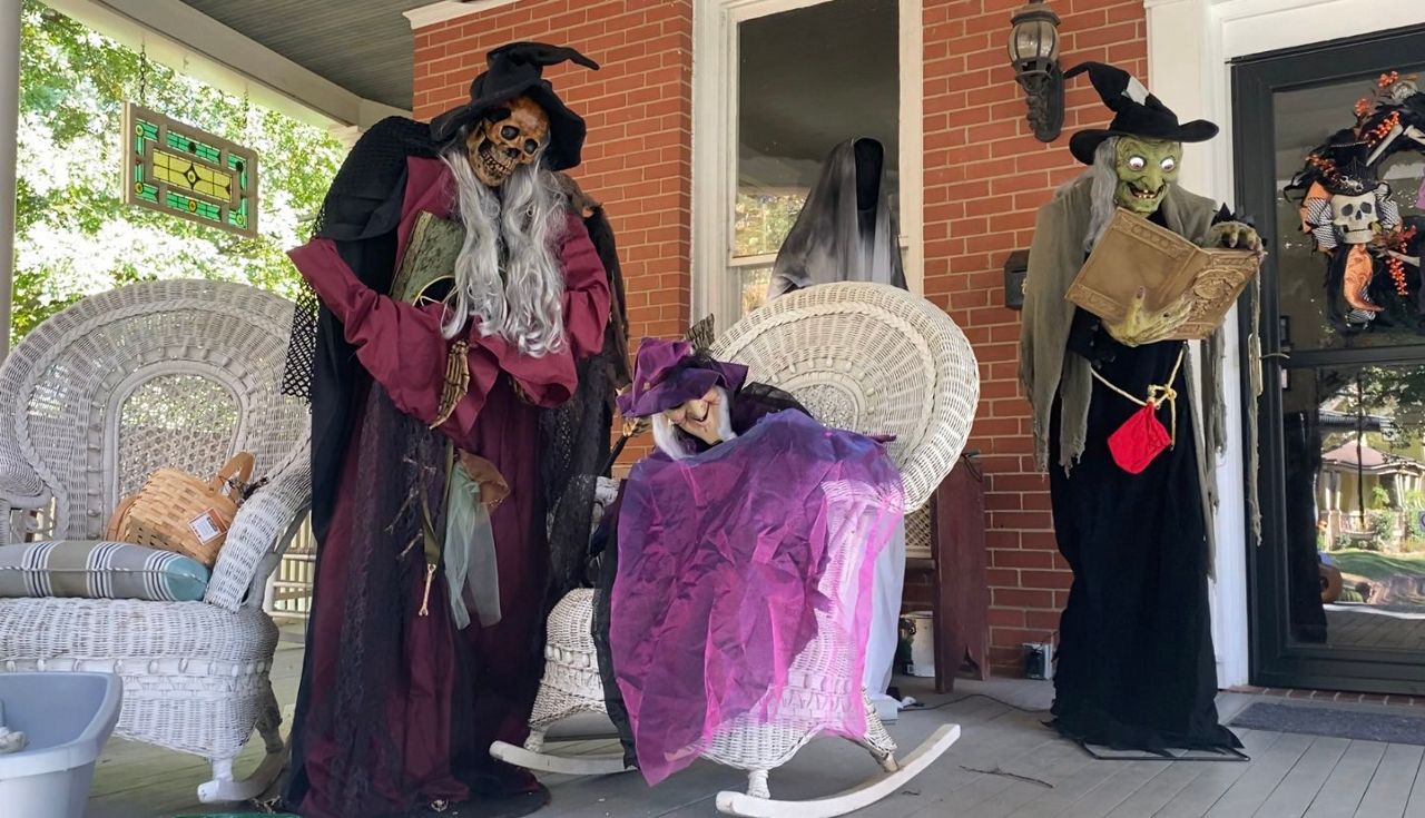 Popular TrickorTreating Street Prepares for Halloween