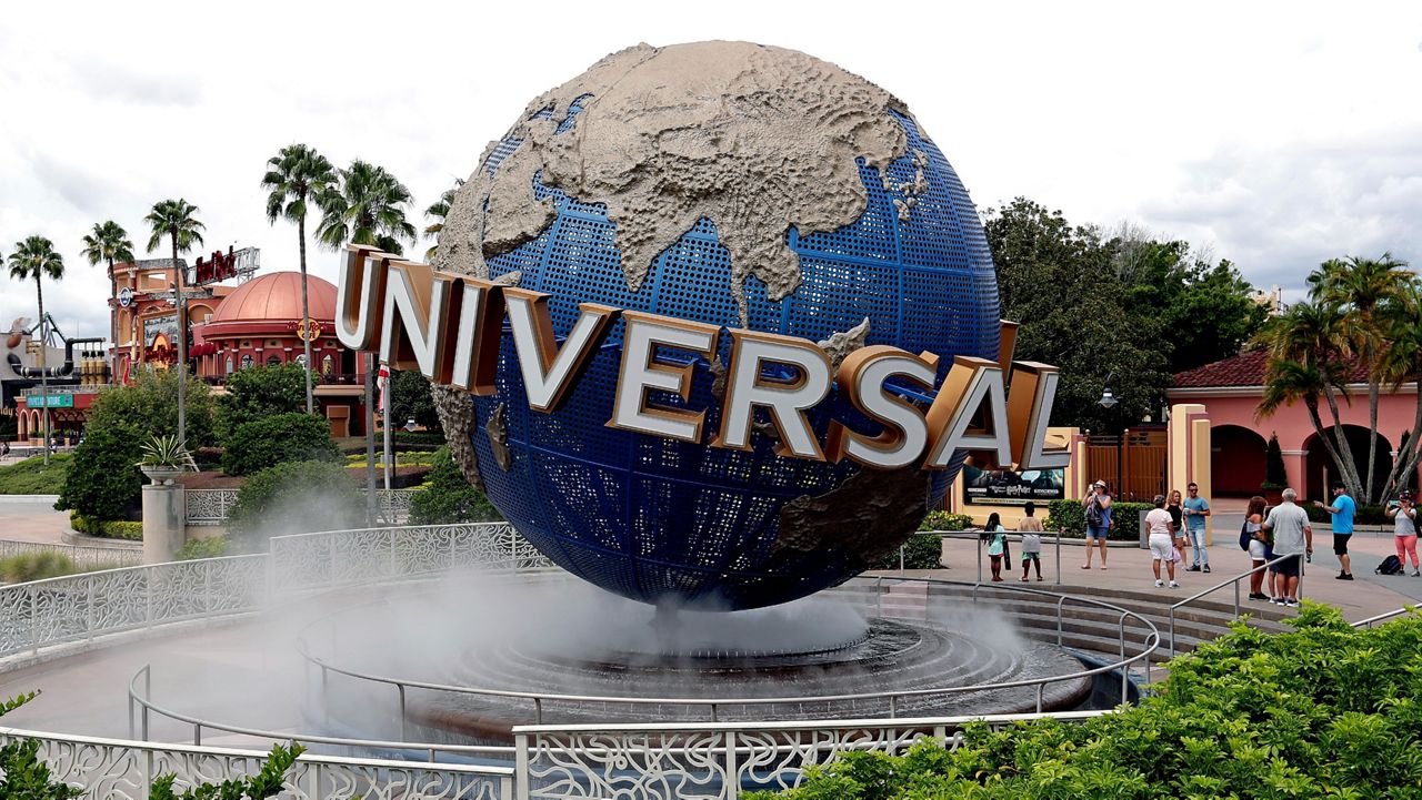 Universal has updated its policy and will no longer require vaccinated guests to wear masks as of Feb. 12. (File photo)
