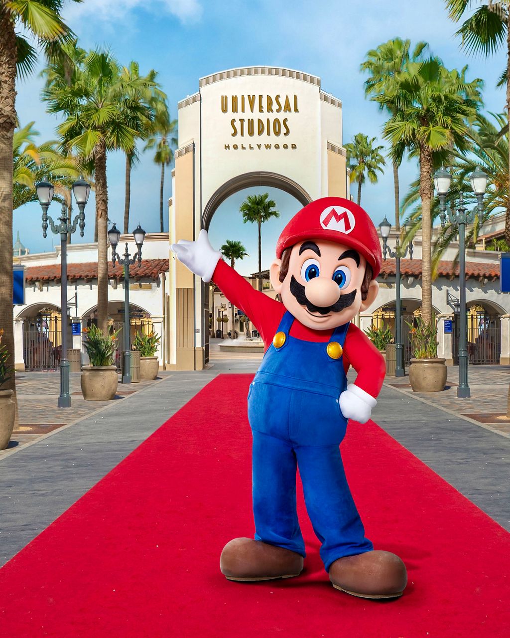 Universal Studios Hollywood unveils Mario Kart ride