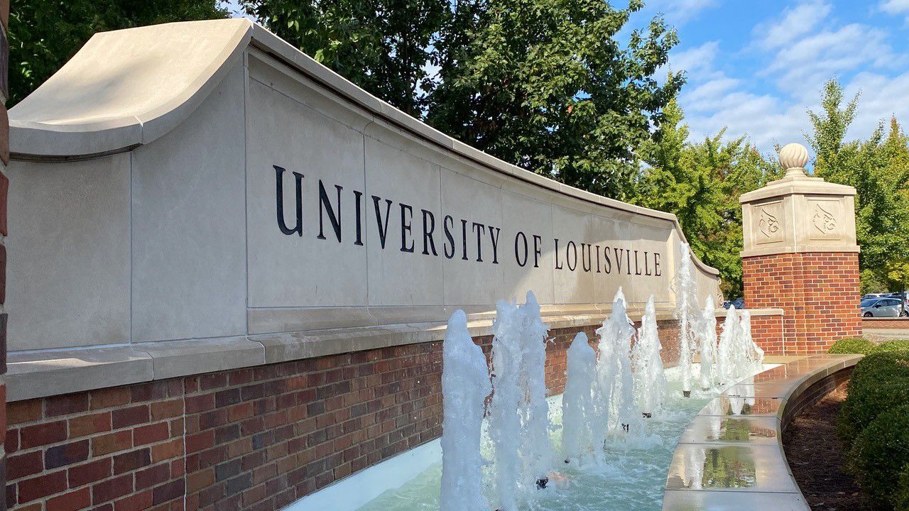 University of Louisville please See Photos to Choose Between 