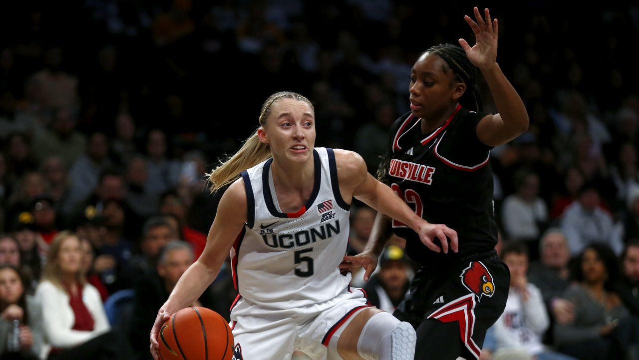 Strong, Fudd lead No. 2 UConn to 85-52 rout of No. 22 Louisville in Women's Champions Classic