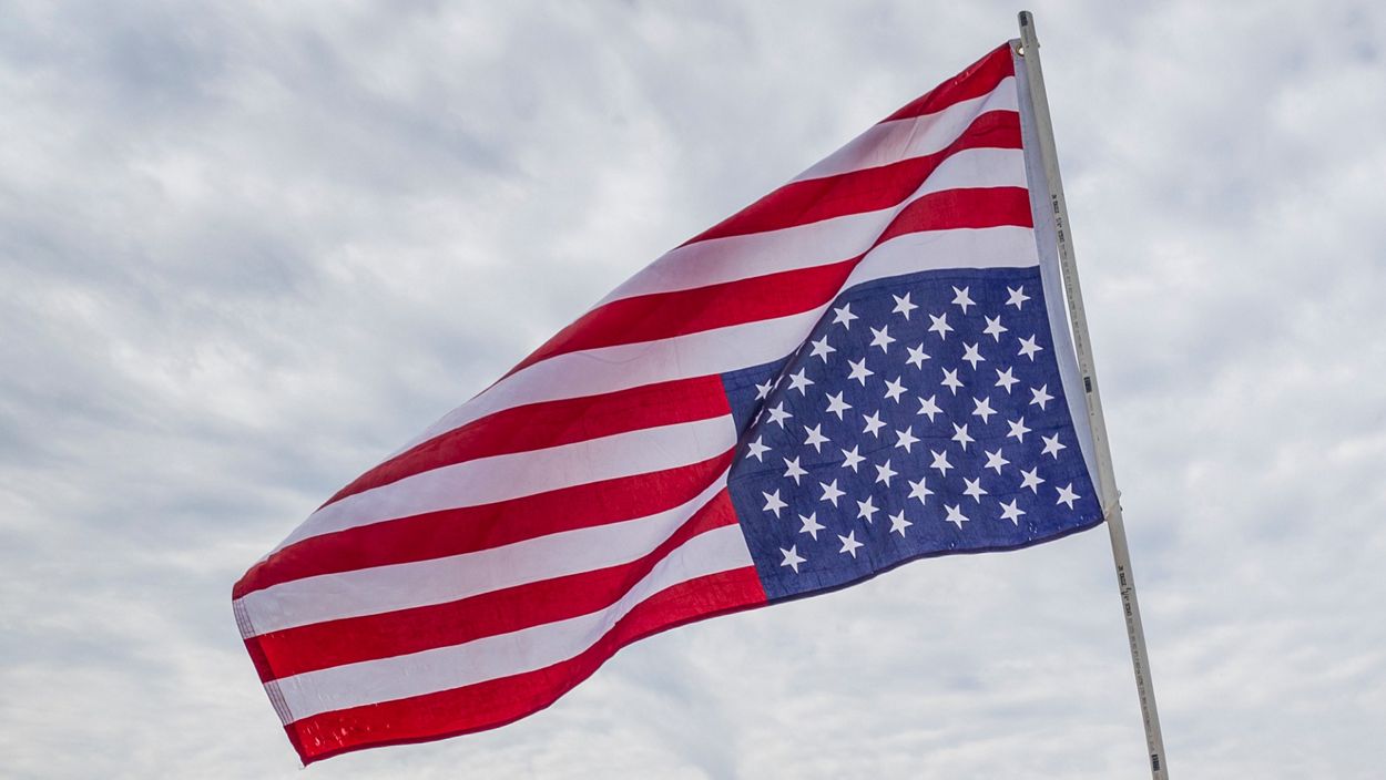 upside-down-american-flag