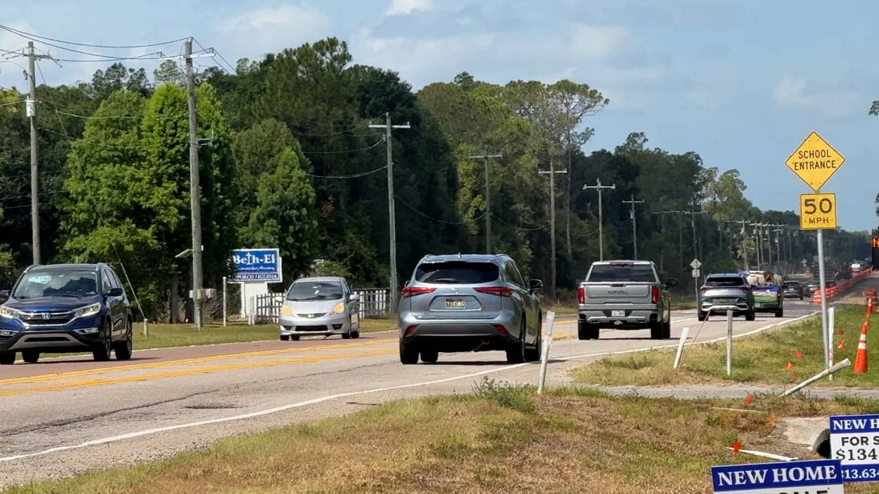 South Hillsborough residents push for safety changes at U.S. 301 intersection