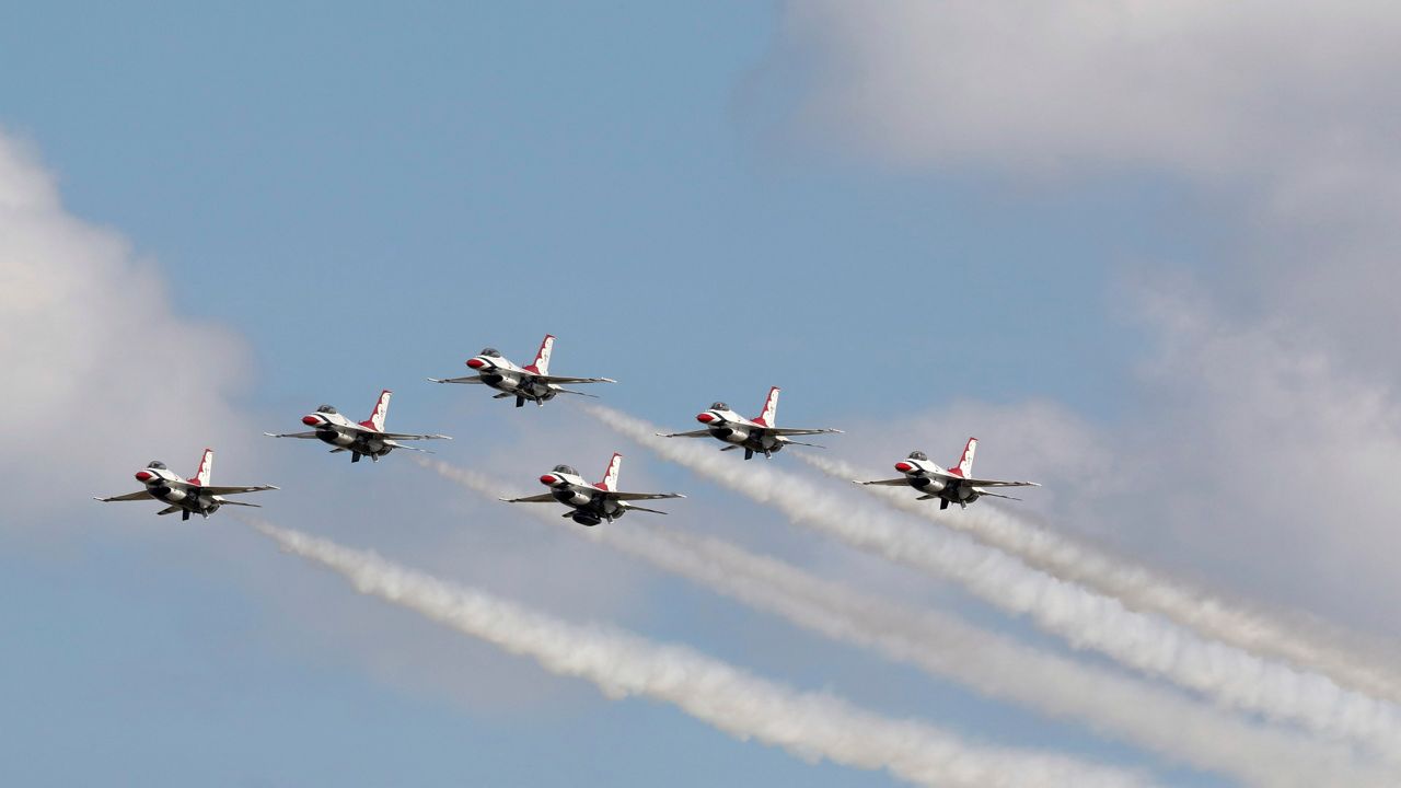 U.S. Thunderbirds prepare as part of Dayton Air Show