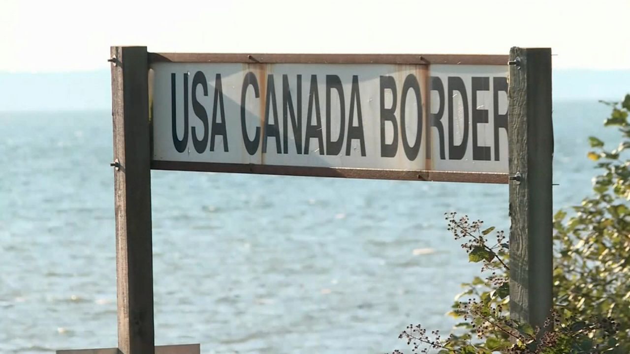 Northern Border Lawmakers Want Phased Re-Opening