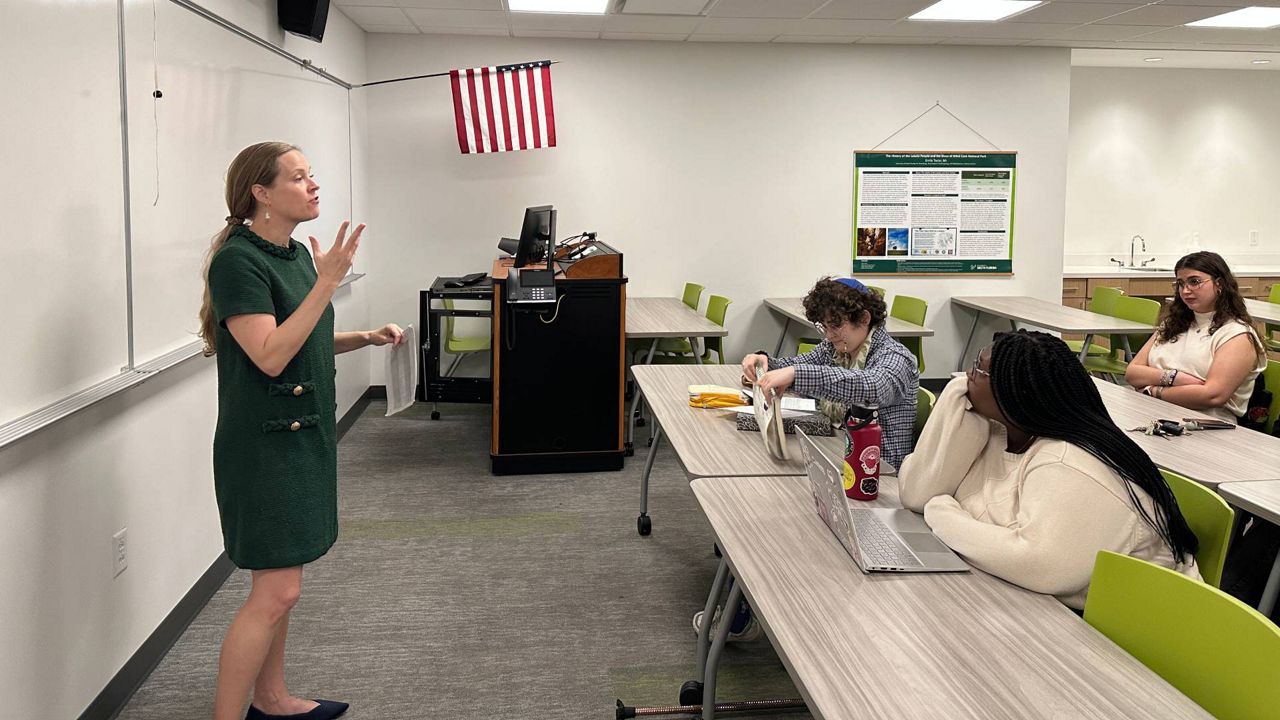 USF CRESCENDO Lab presents jazz song inspired by scientific data on oysters