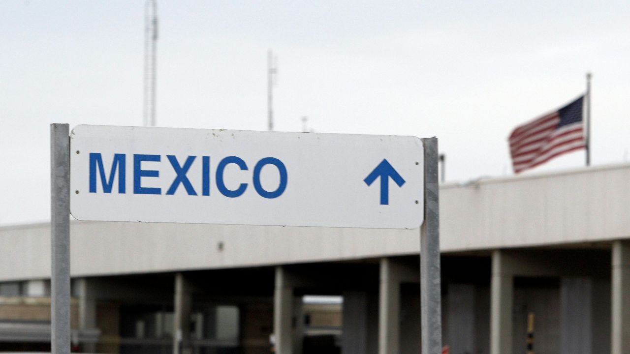 U.S. to reopen borders with Mexico, Canada