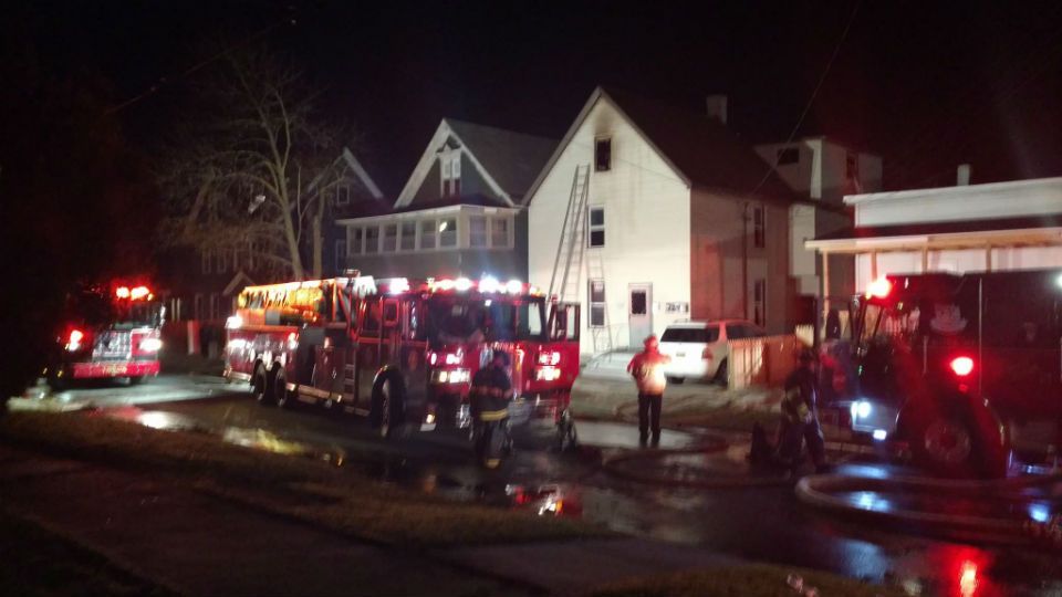 6 displaced after Utica apartment fire
