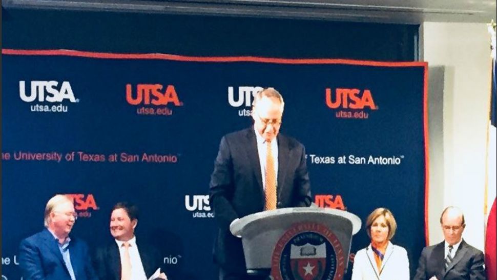 The new School of Data Science at UTSA is announced in this image from Sept. 18, 2018. (UTSA/Twiiter)