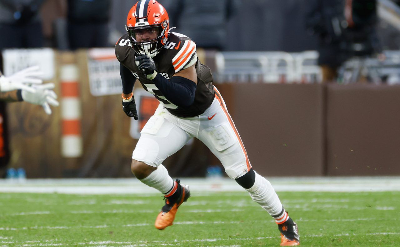 Cleveland Browns linebacker Anthony Walker Jr. plays against the Jacksonville Jaguars during the second half of an NFL football game, Dec. 10, 2023, in Cleveland. Walker Jr. had arthroscopic knee surgery, knocking him out of the Sunday, Dec. 24 game at Houston and putting his playing status in question as Cleveland aims for a playoff berth. (AP Photo/Ron Schwane, File)