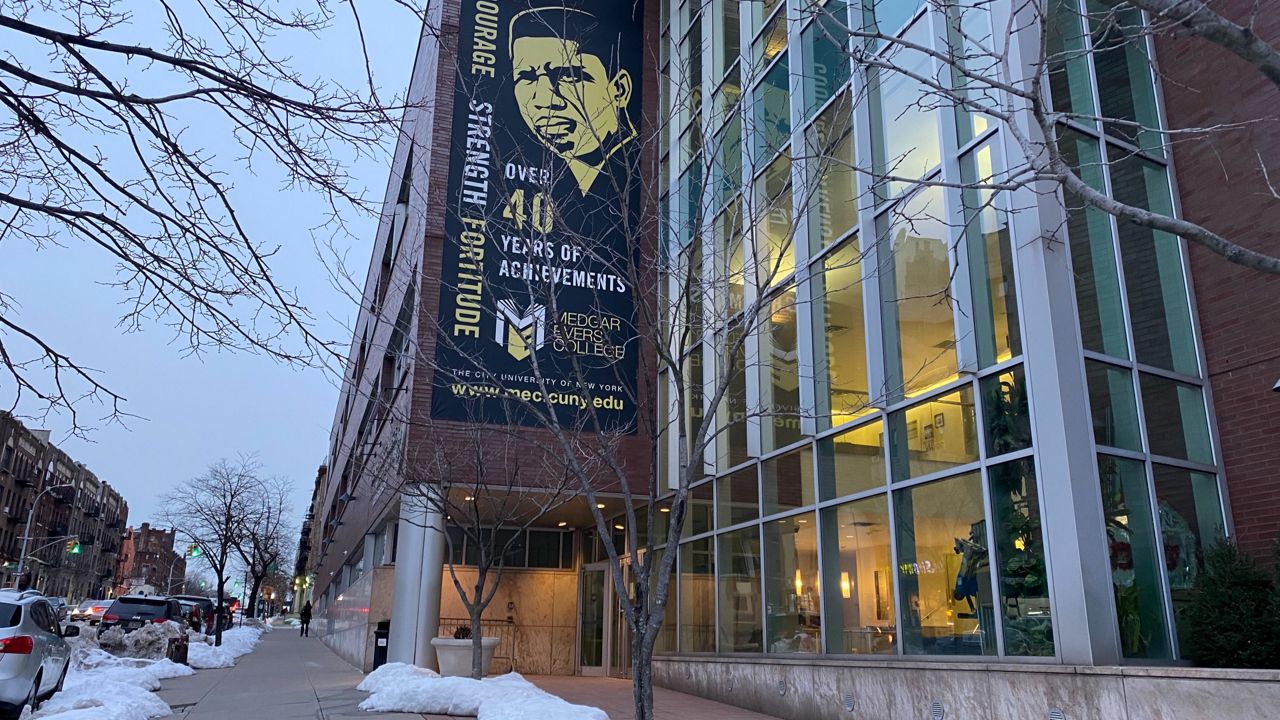 Two Major Vaccine Hubs To Open In Queens and Brooklyn