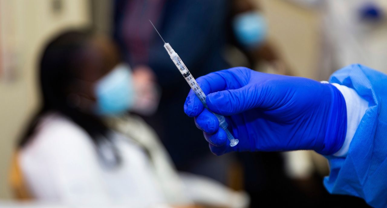 NY prepares possible shortage of personnel by vaccine mandate