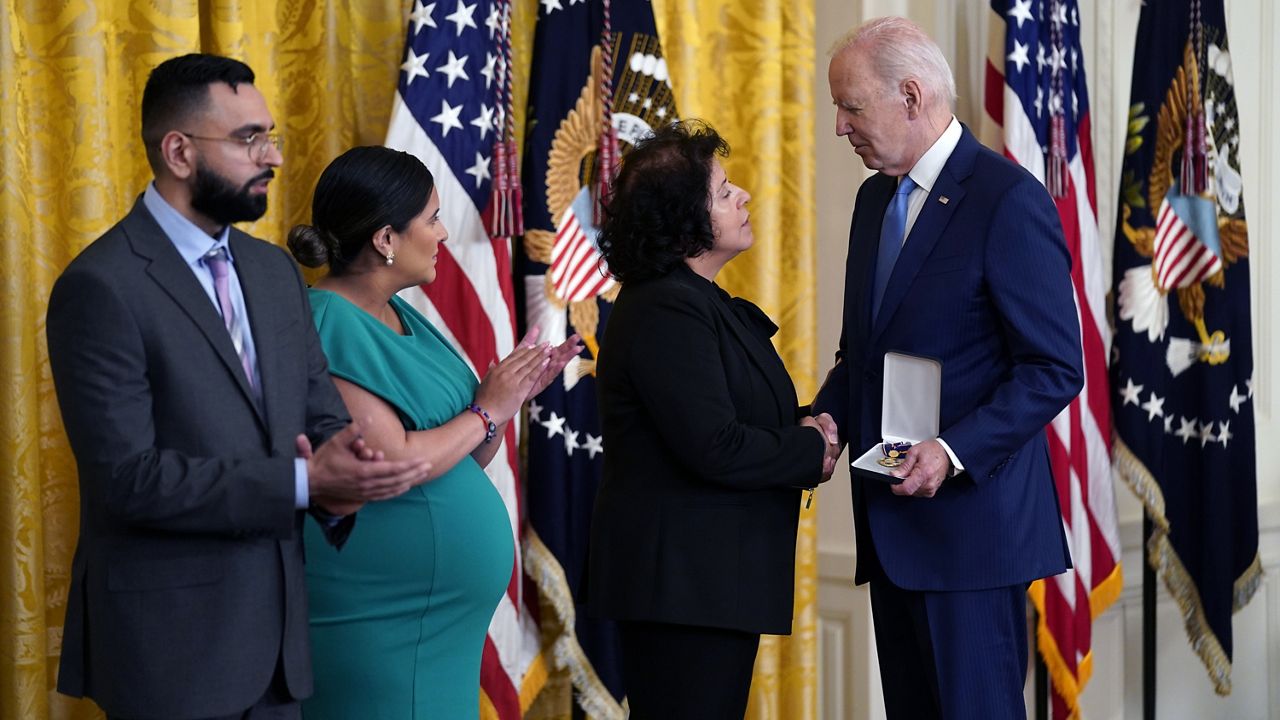 Biden honors 9 with Medal of Valor