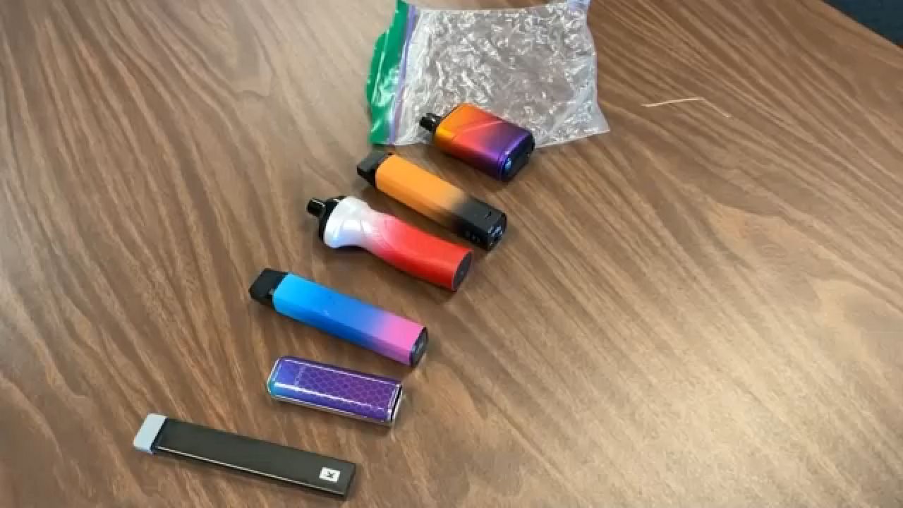 THC vapes used by teens impacting their health, doctors say