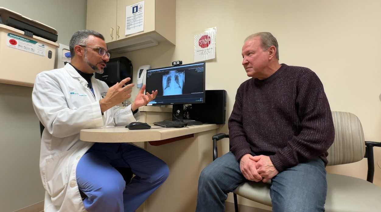 Dr. Mortada speaks with Haupt about his newly implanted device. (Spectrum News 1/Megan Marshall)