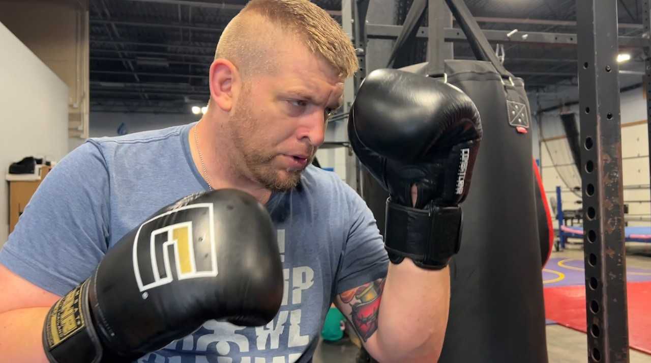 Gabriel Sayge trains in an Oak Creek gym.