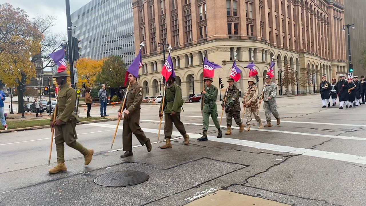 Milwaukee celebrates veterans at Veterans Day Parade