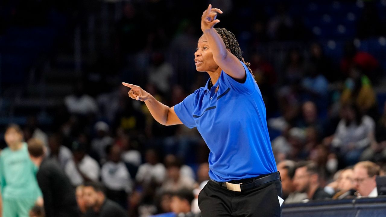 Dallas Wings head coach Vickie Johnson instructs her team during a WNBA basketball game against the New York Liberty in Arlington, Texas, Wednesday, Aug. 10, 2022. (AP Photo/Tony Gutierrez)