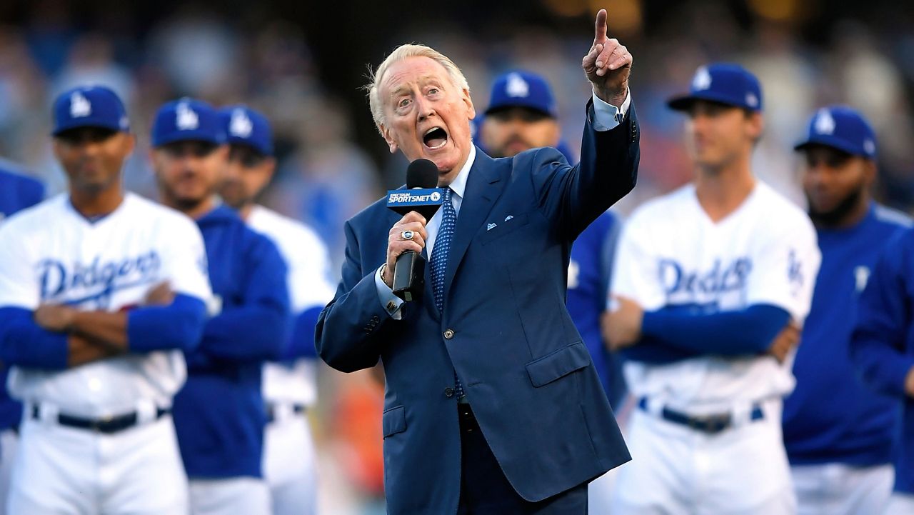 Memories of 1950s Vin Scully photos on my living room floor - Los Angeles  Times