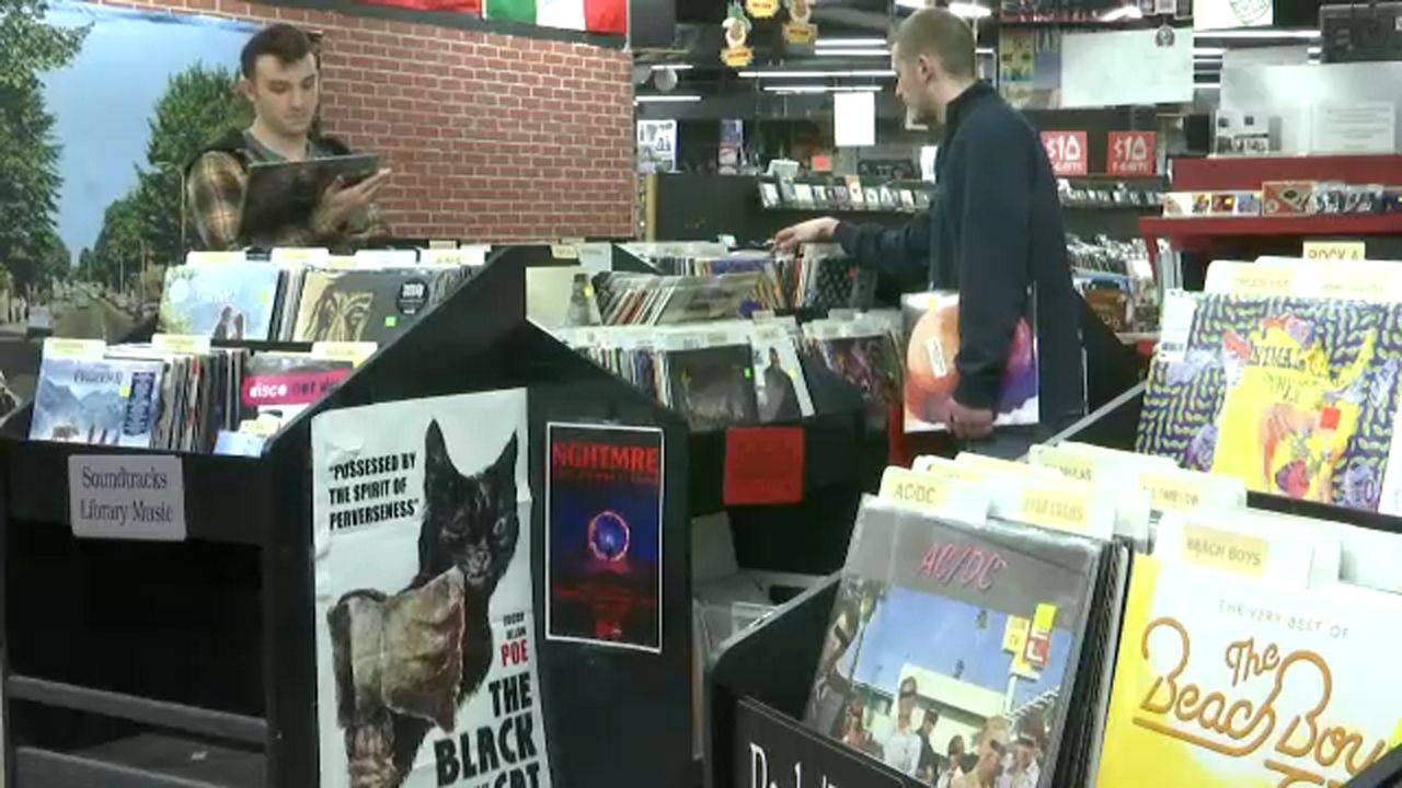 Vinyl Record Sales Rise As Cd Sales Drop