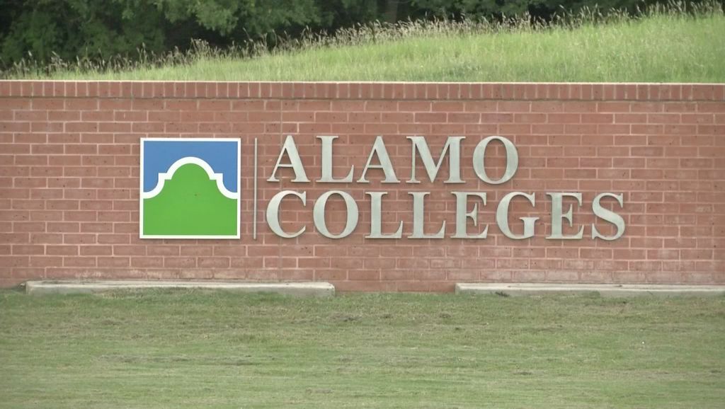 Alamo Colleges Risk Losing National Accreditation
