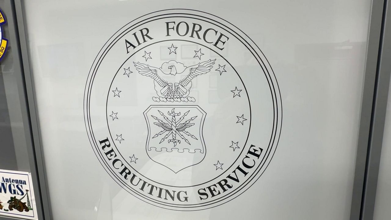 A U.S. Air Force Recruiting Services office in St. Petersburg, Fla. (Spectrum News)