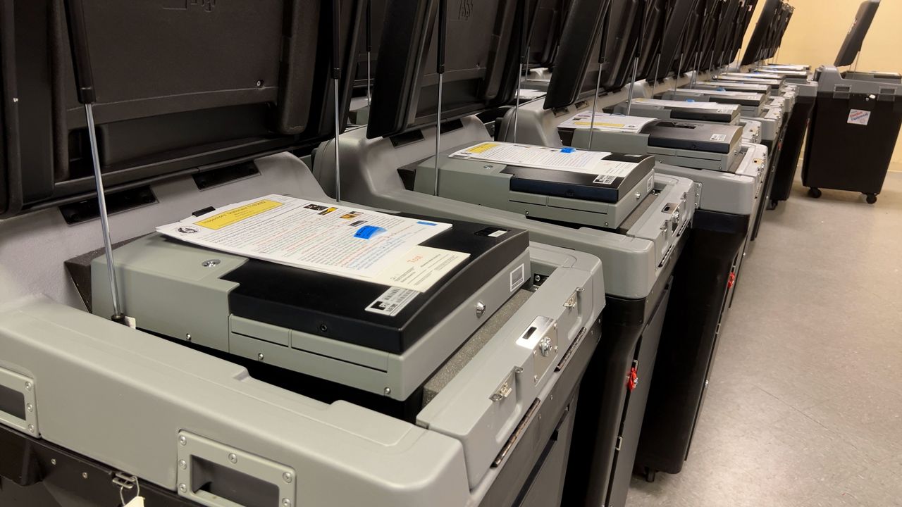 Madison Clerk's Office tests voting machines